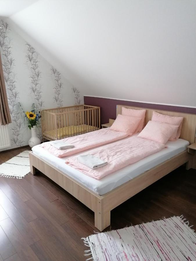 Fadora Apartman Tihany Εξωτερικό φωτογραφία